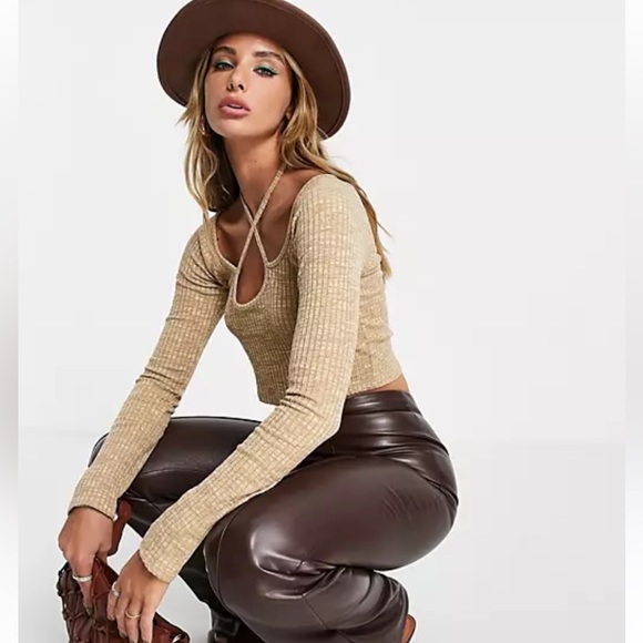 NWT TOPSHOP Front Halter Space Dye Top in Tan XS - Picture 3 of 6